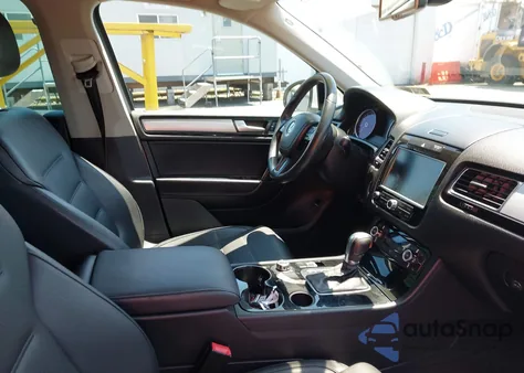 2012 Volkswagen Touareg Vr6 Sport из США, поврежденный, VIN WVGEF9BP9CD008352